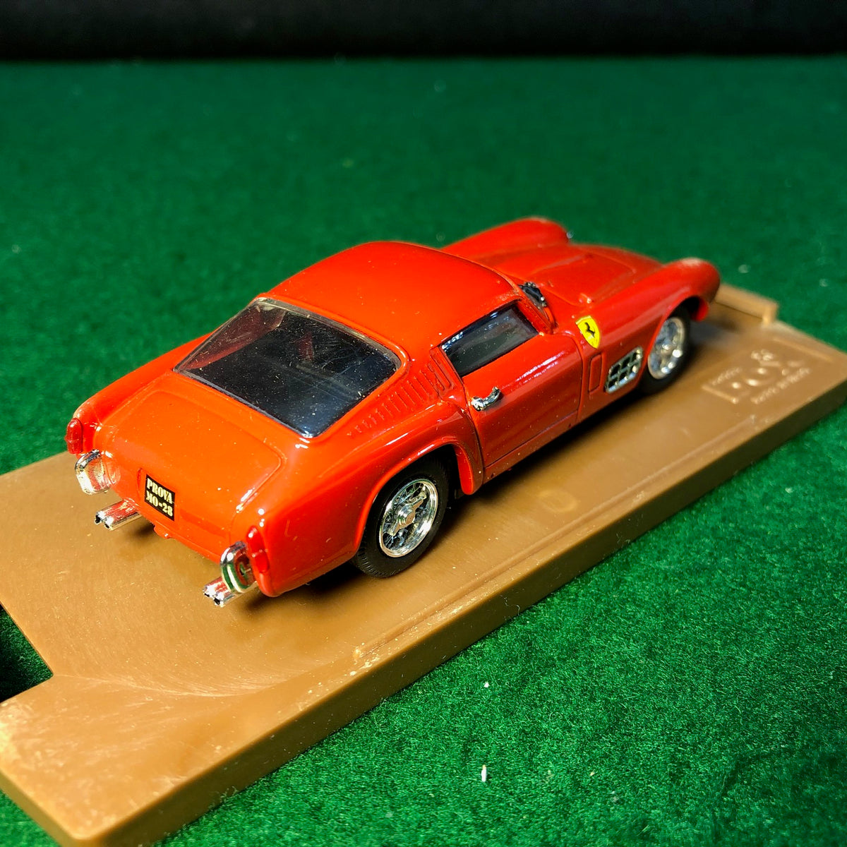 Ferrari 250 GT TdF Prova by Box Model 1:43 (8405)(DC) – Albaco Collectibles