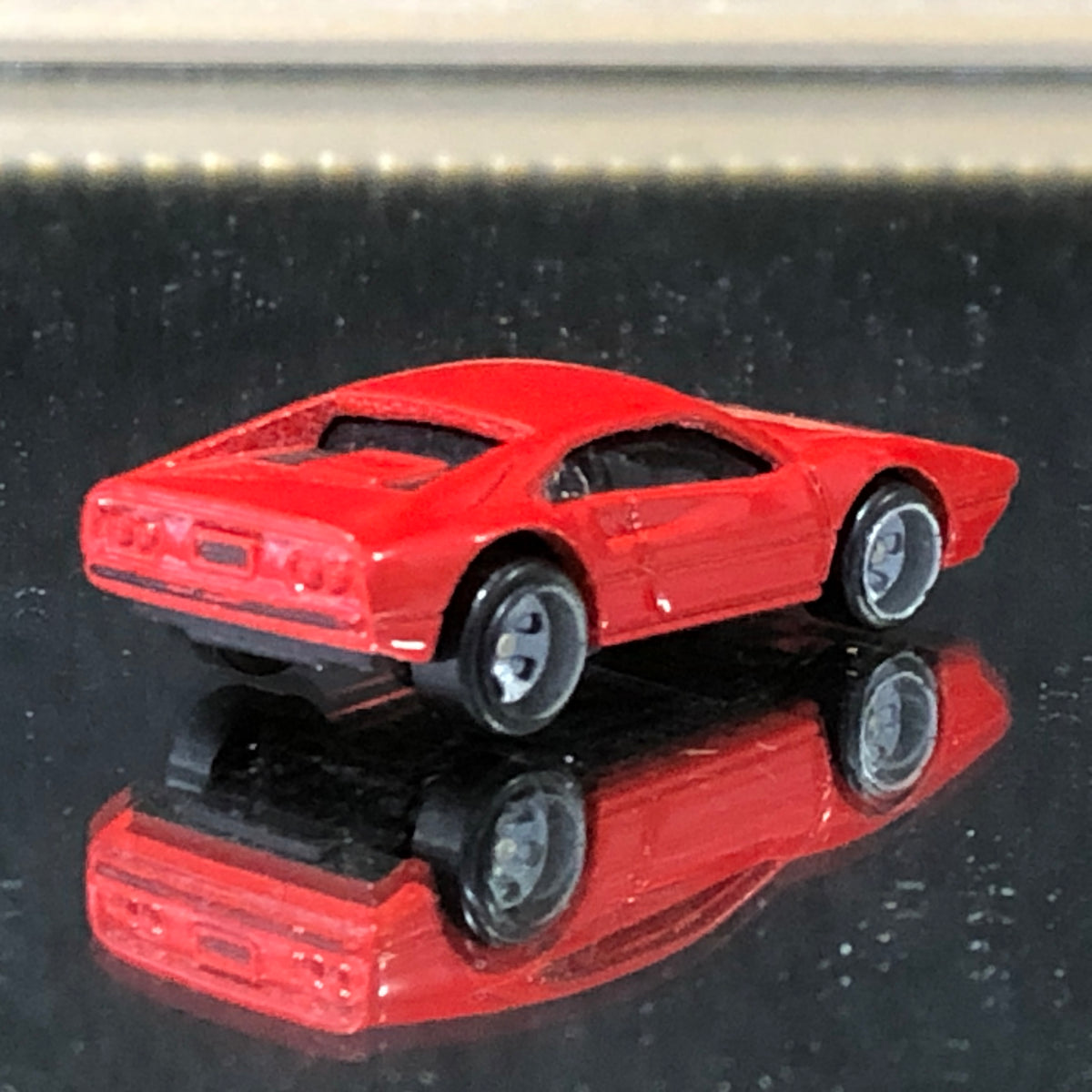 Ferrari 308 GTB Red - Mini Formula Racers by HotWheels 1:87 HO