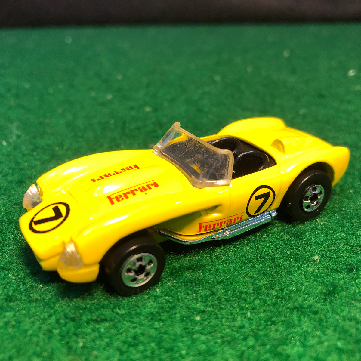 Carrosserie coque pièce Hotwheels Ferrari 250 Testa Rossa 1998 1/18 Carrosserie coque pièce Hotwheels Ferrari 250 Testa Rossa 1998 1/18