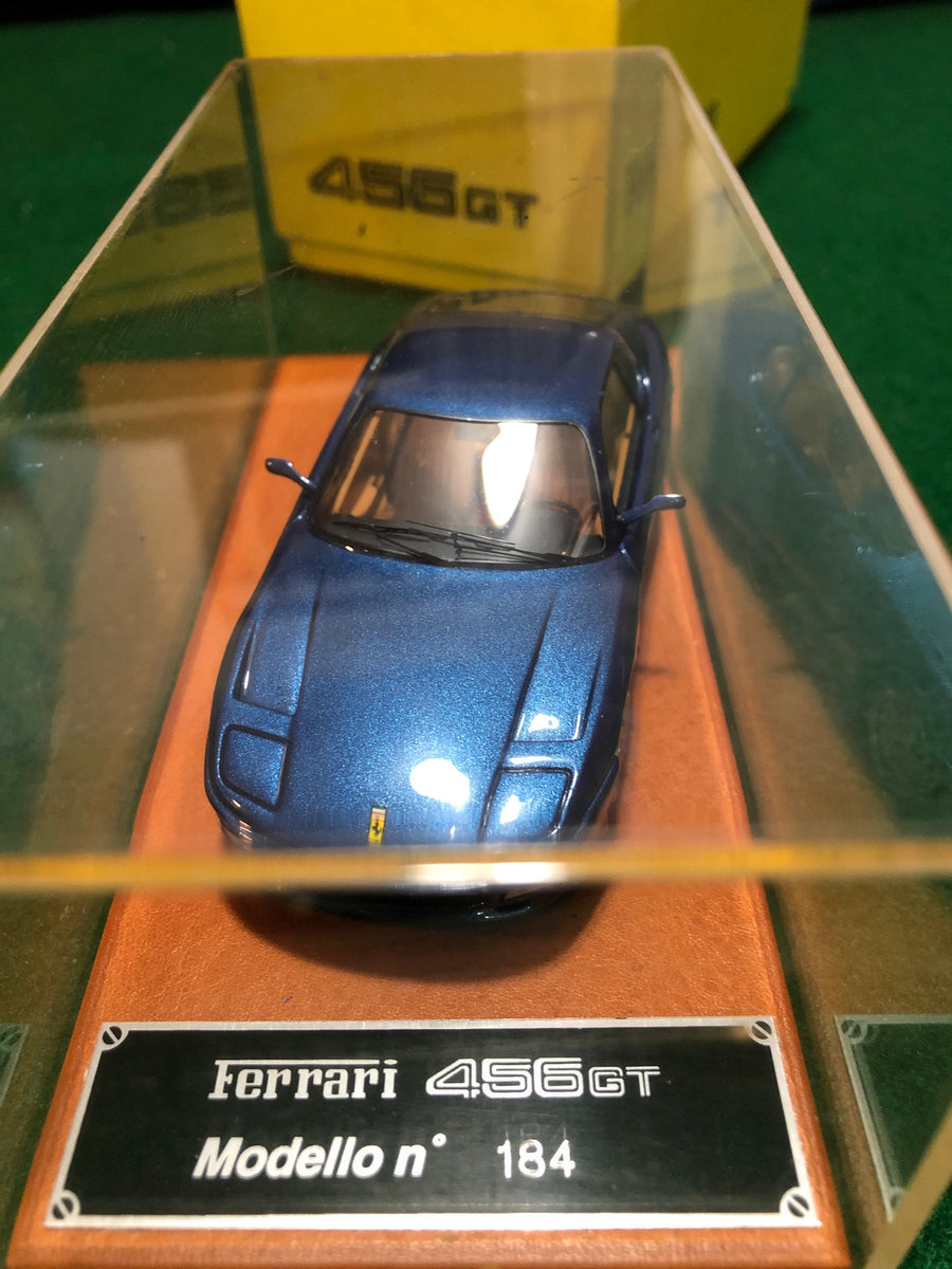 Ferrari 456 GT Metallic Blue - Schedoni Leather Base by BBR 1:43