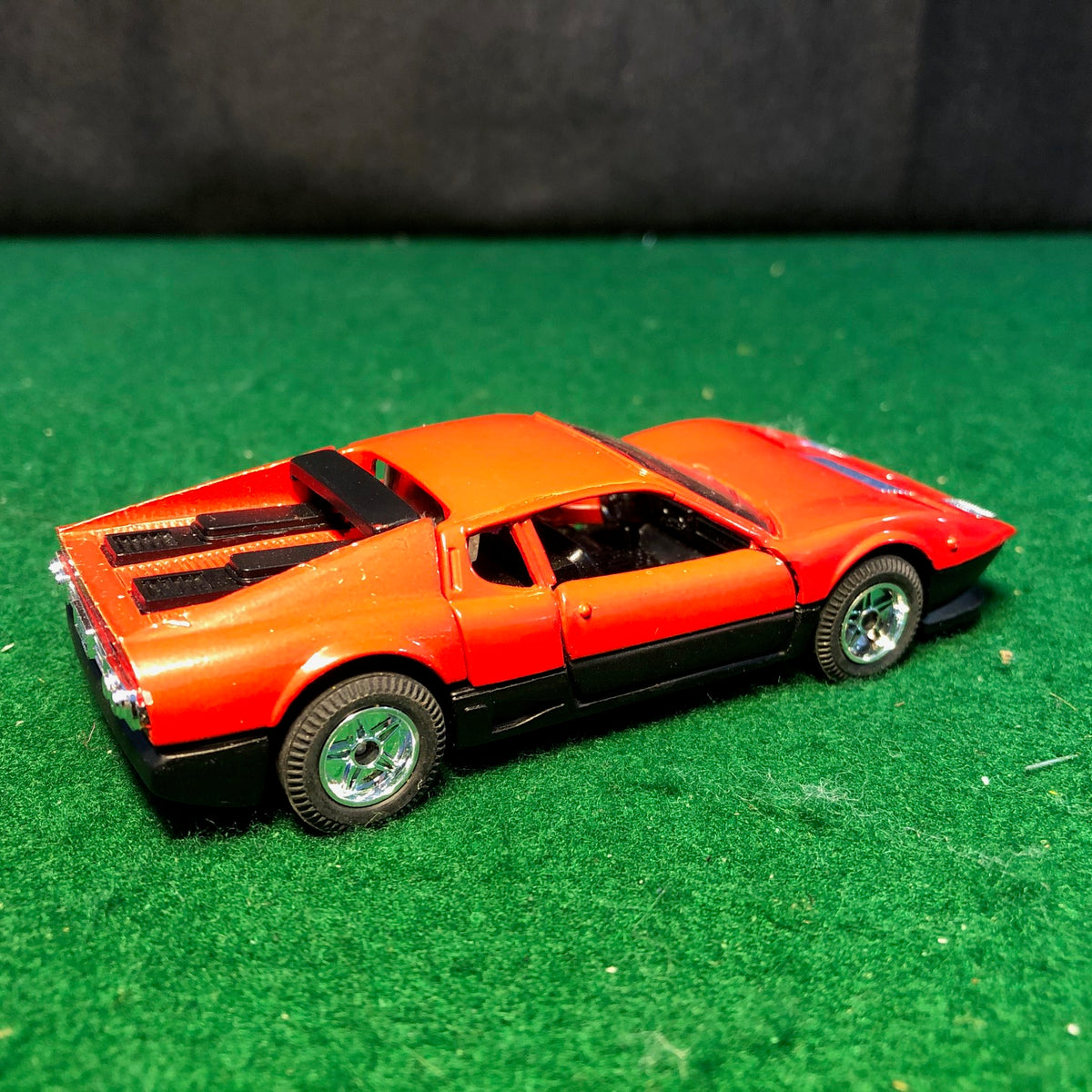 Ferrari 512 BB Berlinetta Boxer Red/Black by Yonezawa 1:40 (G-68