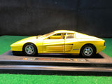 ferrari_testarossa_yellow_by_bburago_1-24_(0104)(no_box)-1_at_albaco.com