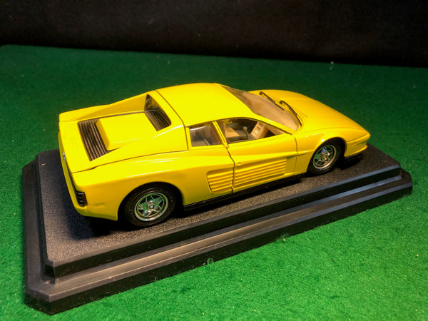 Burago 1:18 1984 Ferrari Testarossa. Made In Italy | eBay