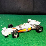 mclaren_m19a_yardley_n_55_1971_by_corgi_toys_1-36_(151)-1_at_albaco.com