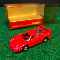 ferrari_f40_red_by_herpa_1-87_ho_(2510)-1_at_albaco.com