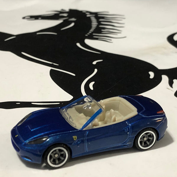 ferrari_california_blue_metaflake_by_hotwheels_1-64_(chrome_rim_gray_cm6)(t4416)(no_box)-1_at_albaco.com