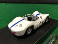 maserati_tipo_61_white_n_5_by_kyosho_1-64-1_at_albaco.com