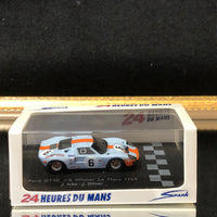 ford_gt40_1969_le_mans_winner_n_6_j_ickx_-_j_oliver_by_spark_1-87_(87lm69)-1_at_albaco.com