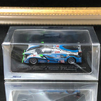 peugeot_908_hdi_fap_2009_le_mans_n_17_jc_boullion_-_b_traluyer_-_s_pagenaud_by_spark_1-87_(87s113)-1_at_albaco.com